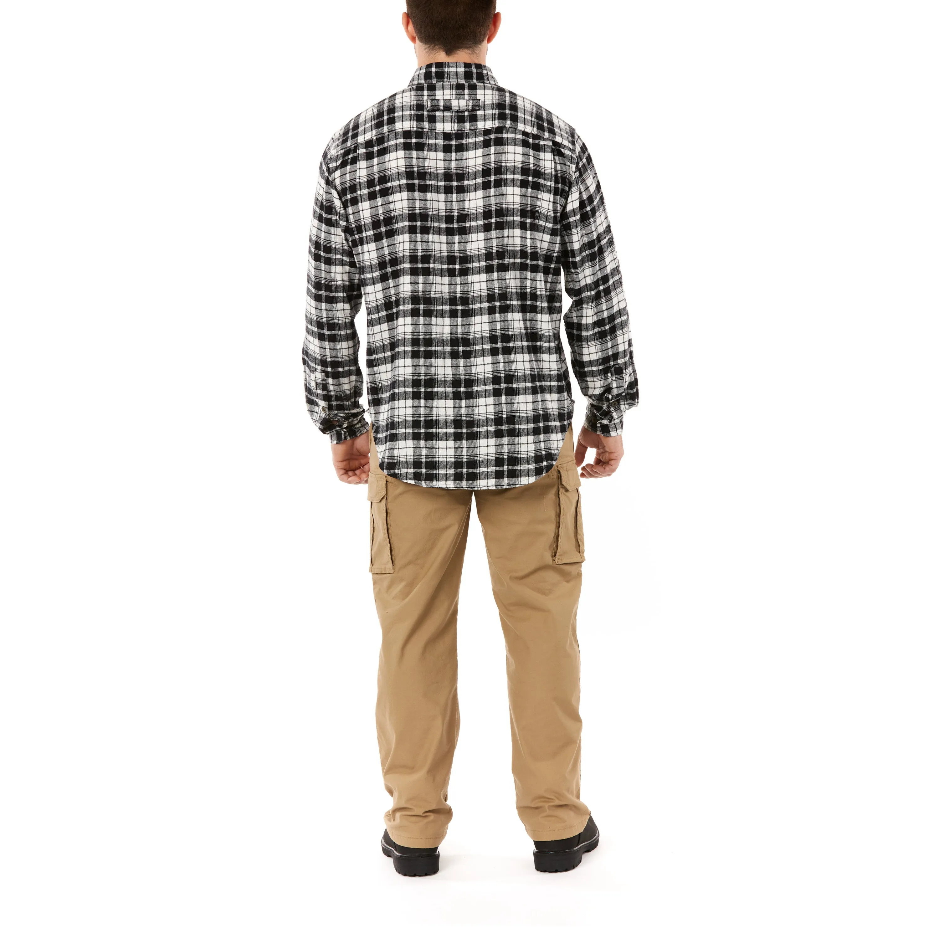 TWO-POCKET BUTTON DOWN FLANNEL SHIRT