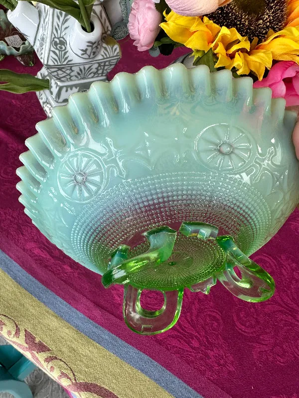 Vintage Bowl Jefferson Wheel Pattern Green Opalescent Glass, Footed